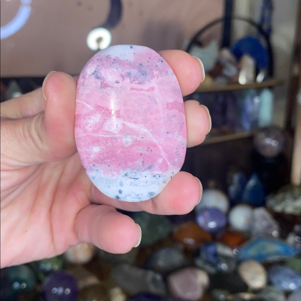 Unique HQ Soft Bubblegum Pink Rhodonite Palm Stone - Minimal Veining High Polish